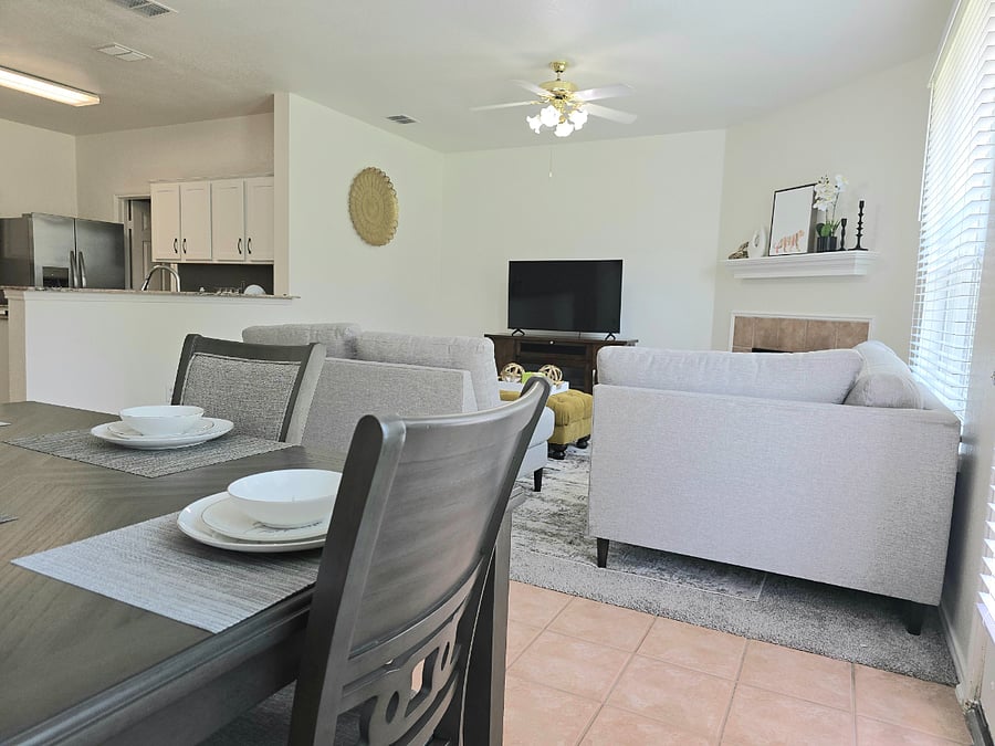 Furnished Finder property 857107_1 photo 3