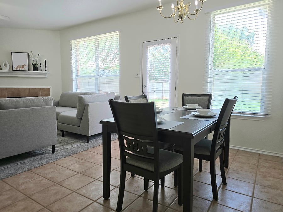 Furnished Finder property 857107_1 photo 4