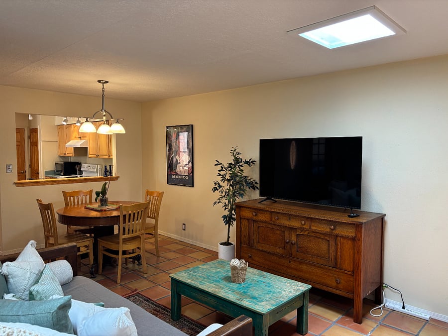 Furnished Finder property 857108_1 photo 4