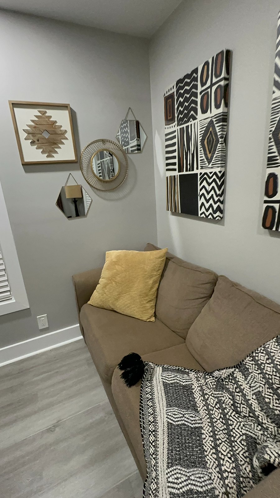 Furnished Finder property 857120_1 photo 22