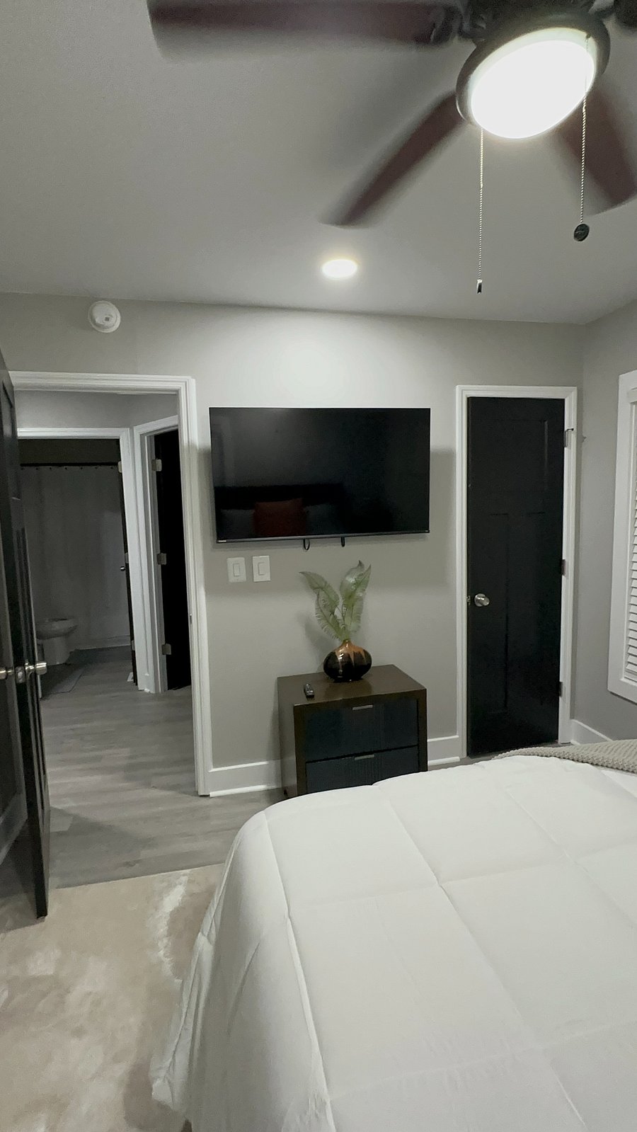 Furnished Finder property 857120_1 photo 40