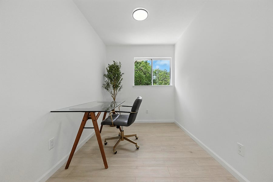 Furnished Finder property 857128_1 photo 21