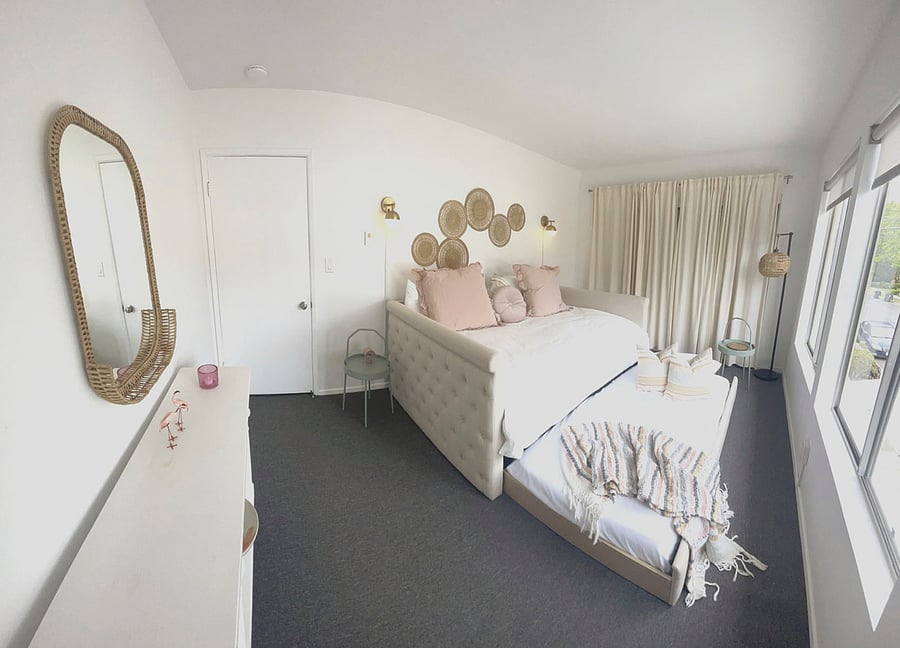 Bedroom 3, Full/Twin day bed plus washer/dryer