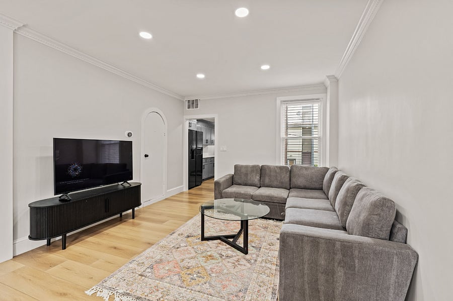 Furnished Finder property 857193_1 photo 9