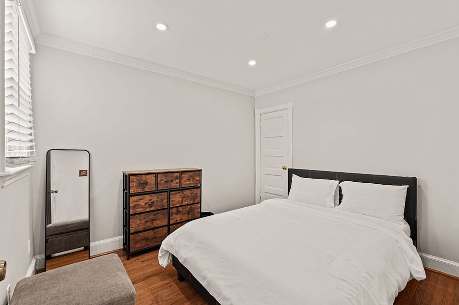 Furnished Finder property 857193_1 photo 17