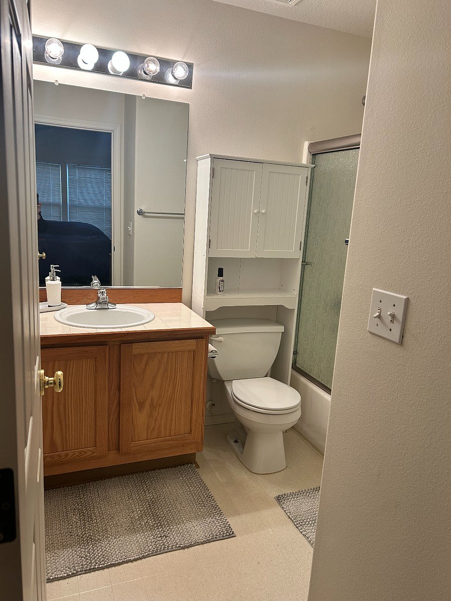 Full Master Bathroom