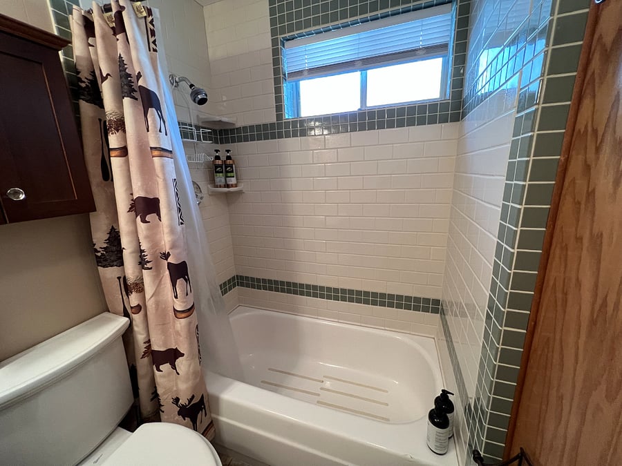 Furnished Finder property 857220_1 photo 16