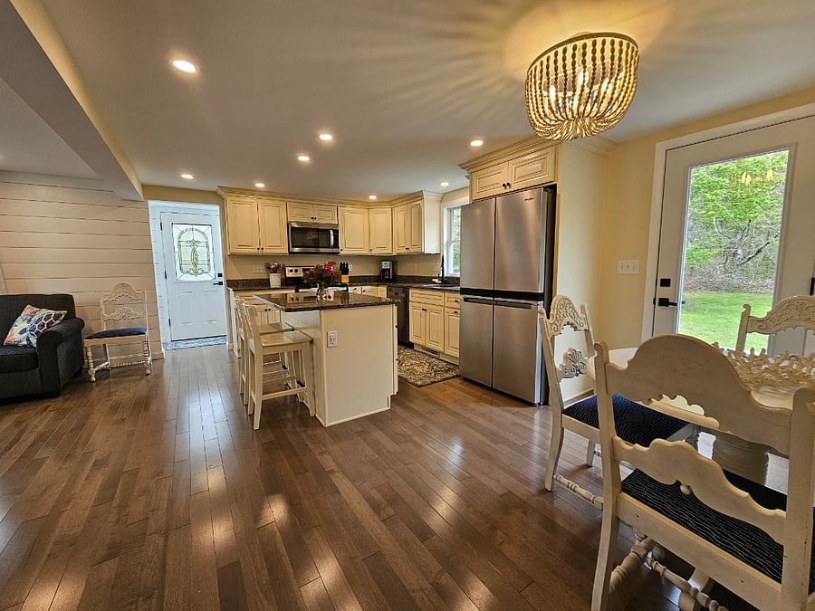 Furnished Finder property 857279_1 photo 3