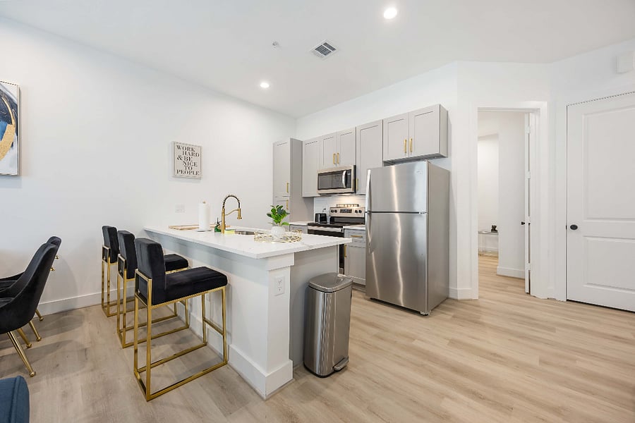 Furnished Finder property 857293_1 photo 12