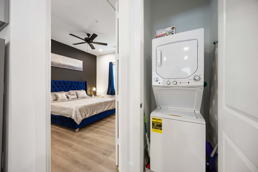 Furnished Finder property 857293_1 photo 31
