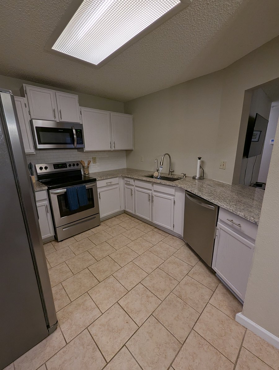 Furnished Finder property 857327_1 photo 10