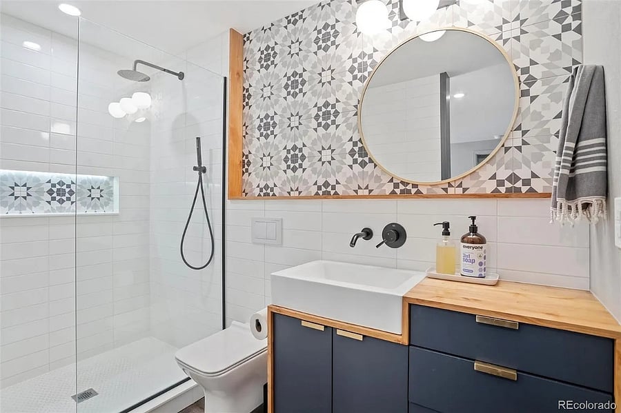 Primary ensuite bathroom