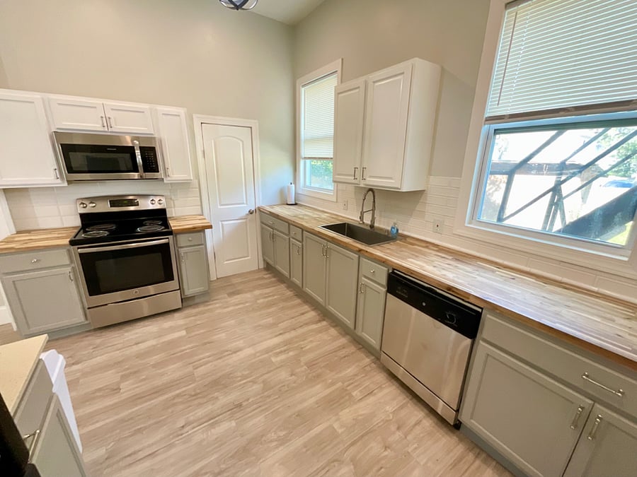 Furnished Finder property 857412_1 photo 22