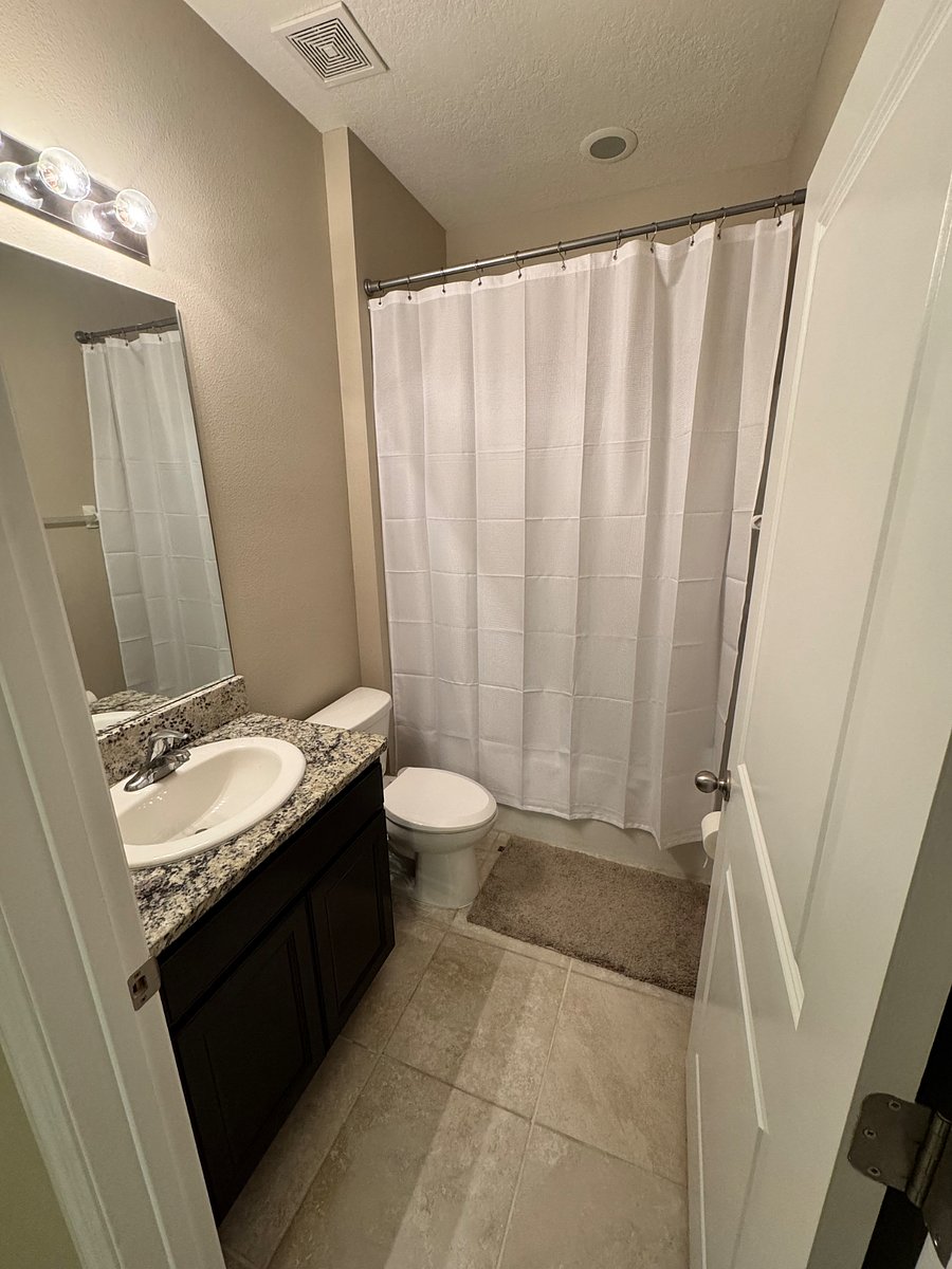 Furnished Finder property 857434_1 photo 19