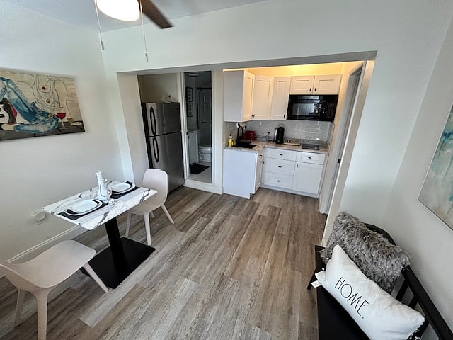Furnished Finder property 857438_2 photo 1