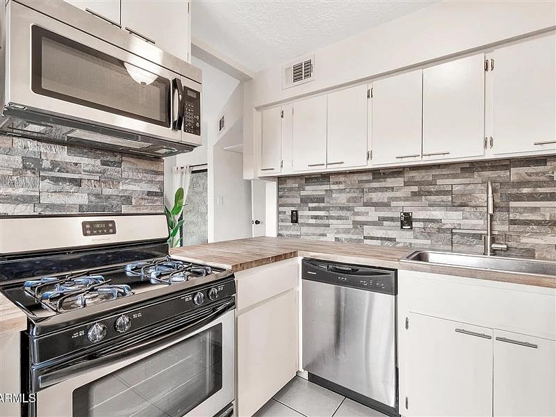 Furnished Finder property 857445_1 photo 8