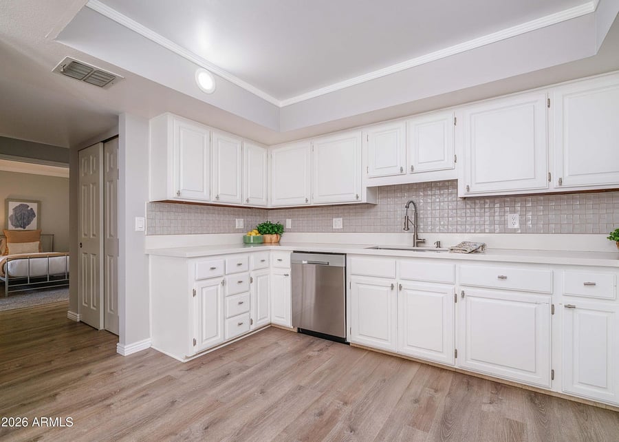 Furnished Finder property 857453_1 photo 10