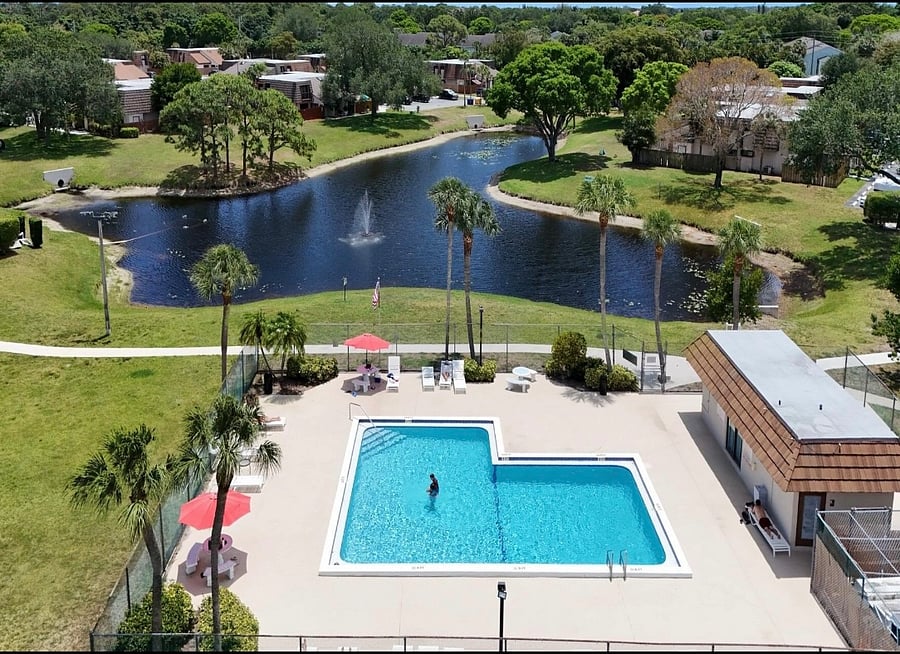 Furnished Finder property 857463_1 photo 3