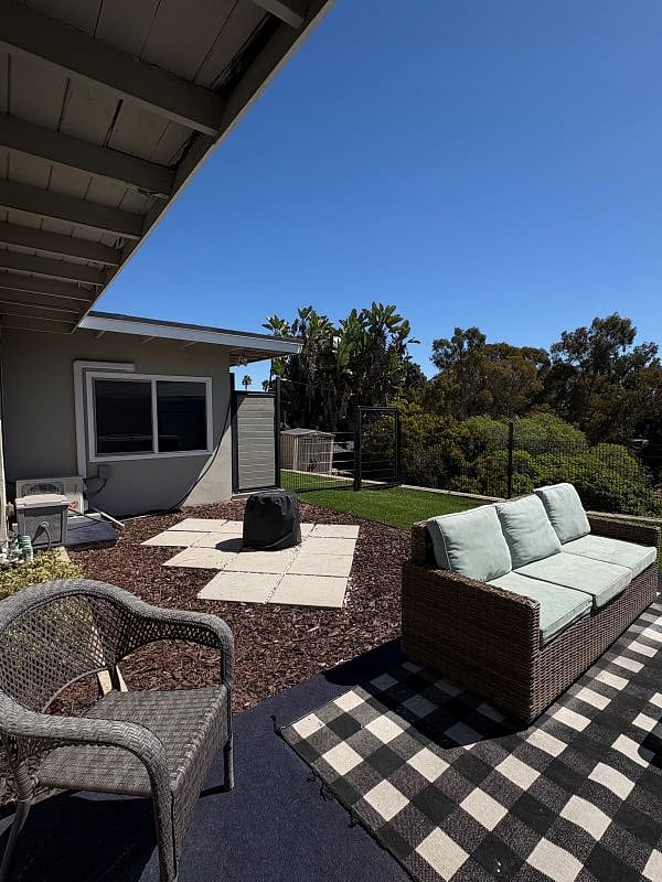Furnished Finder property 857467_1 photo 30