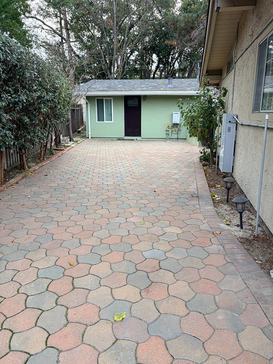 Furnished Finder property 857492_1 photo 16