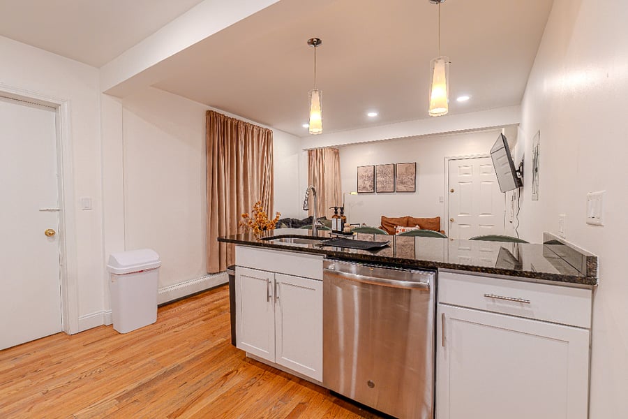Furnished Finder property 857496_1 photo 3