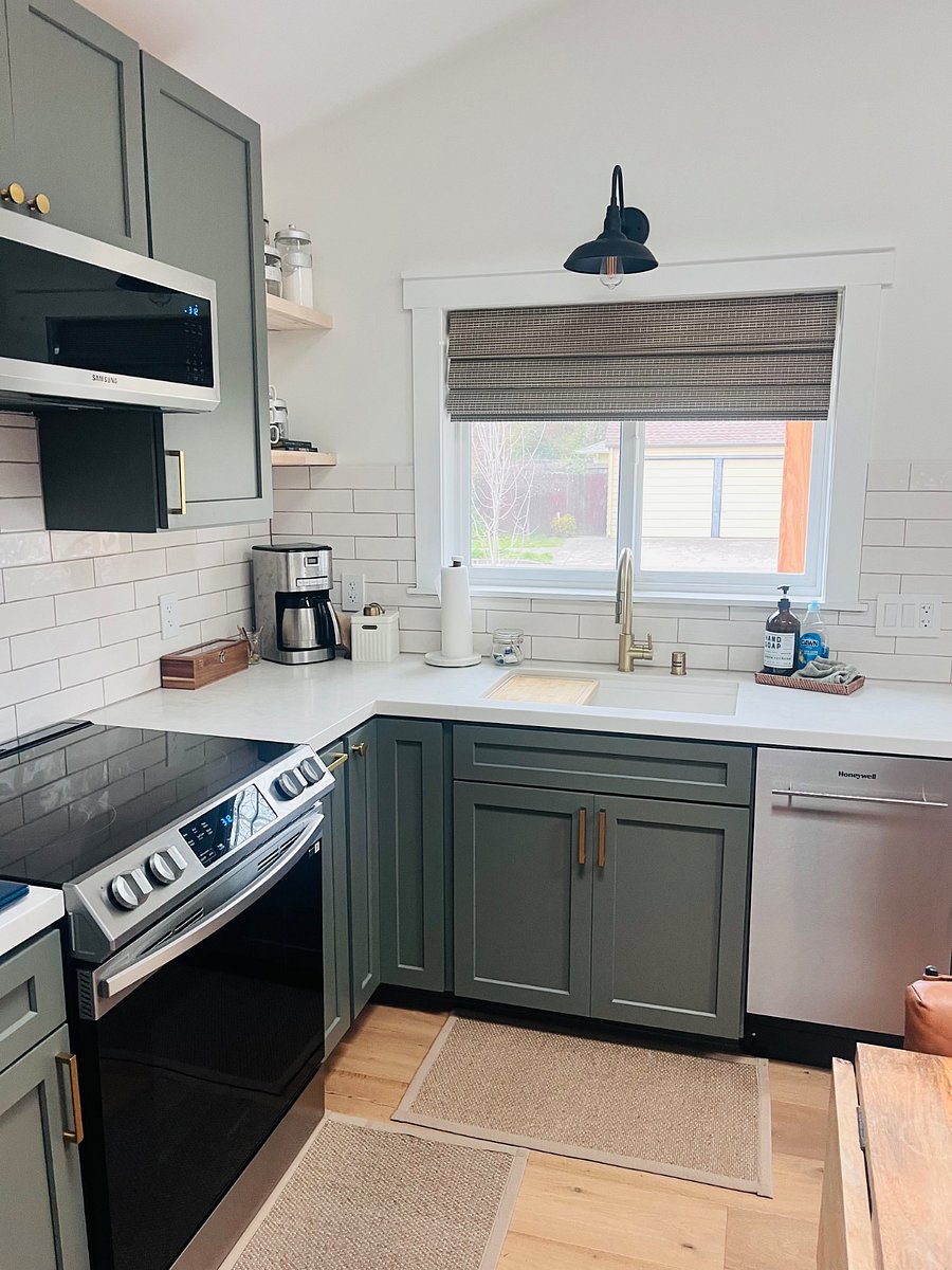 Furnished Finder property 857524_1 photo 12