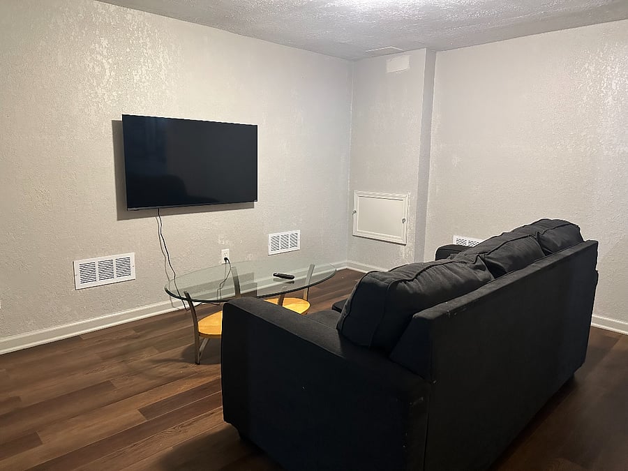 Furnished Finder property 857581_1 photo 25