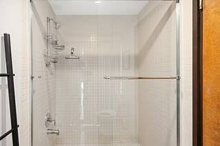 Furnished Finder property 857584_1 photo 14
