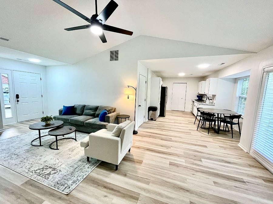 Furnished Finder property 857587_1 photo 3