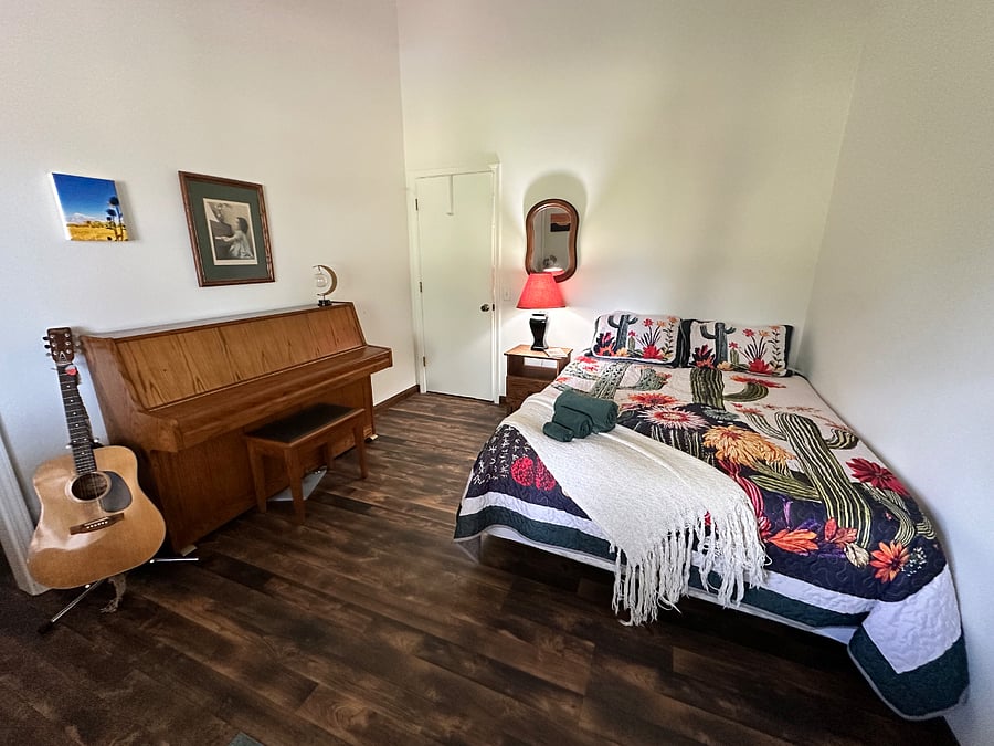 Furnished Finder property 857594_1 photo 22