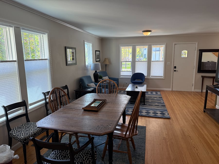 Furnished Finder property 857602_1 photo 3