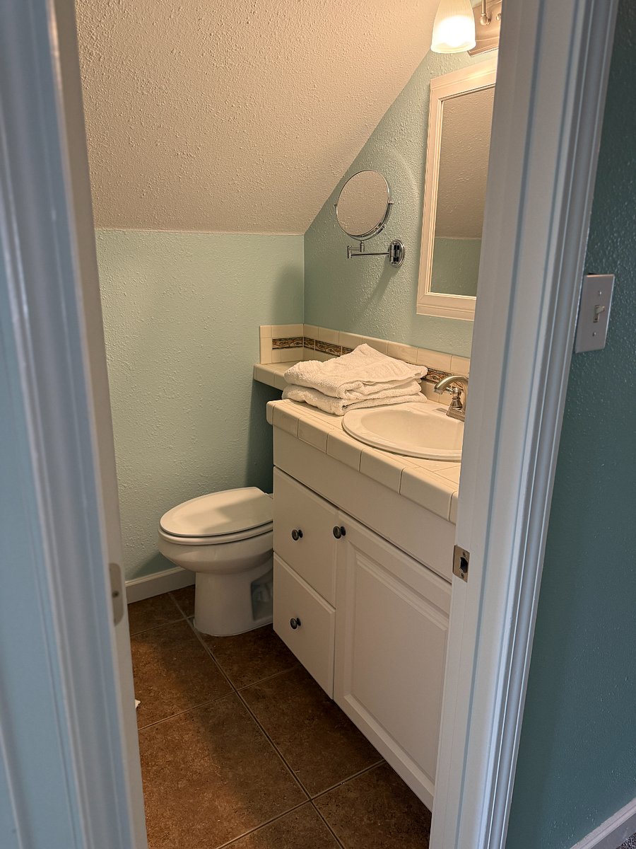 Furnished Finder property 857602_1 photo 13