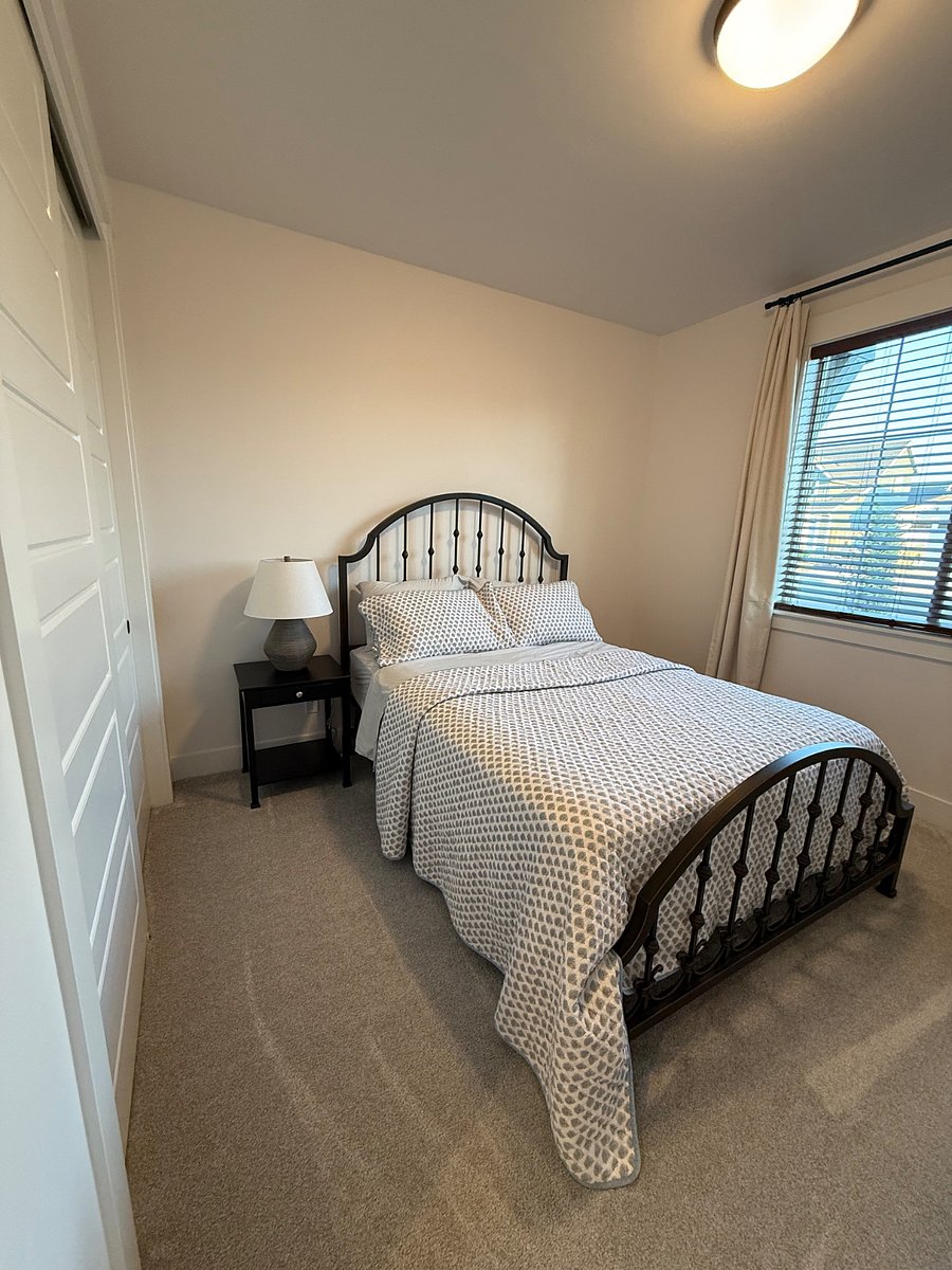 Furnished Finder property 857603_1 photo 6