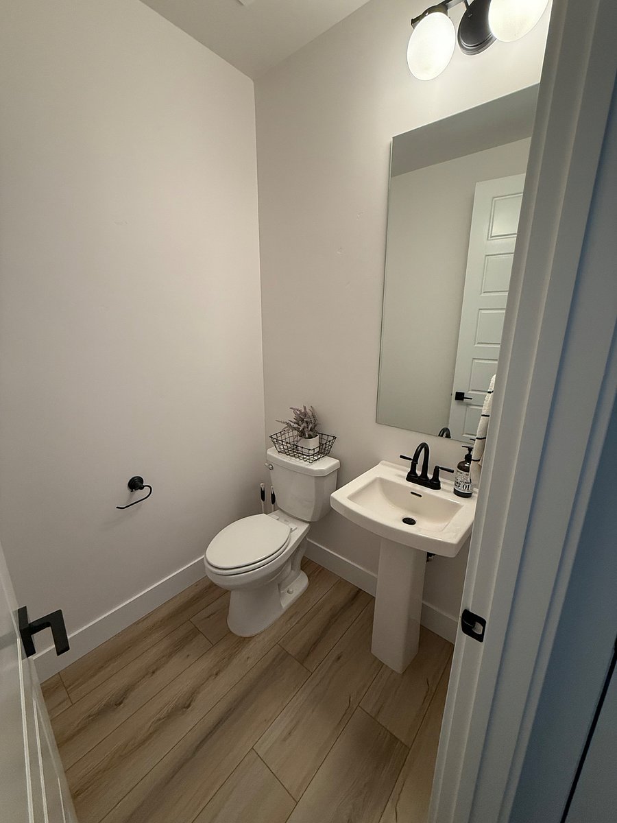 Furnished Finder property 857603_2 photo 8