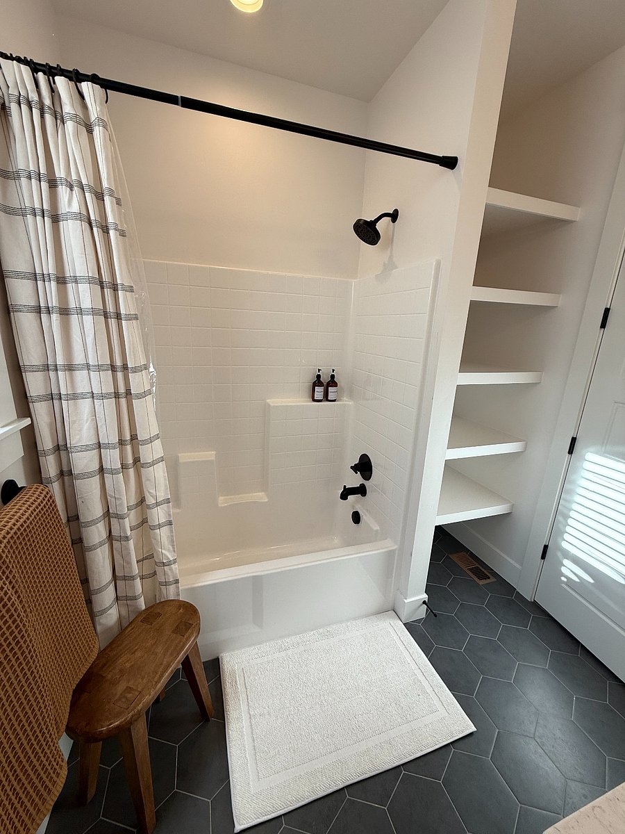 Furnished Finder property 857603_2 photo 10
