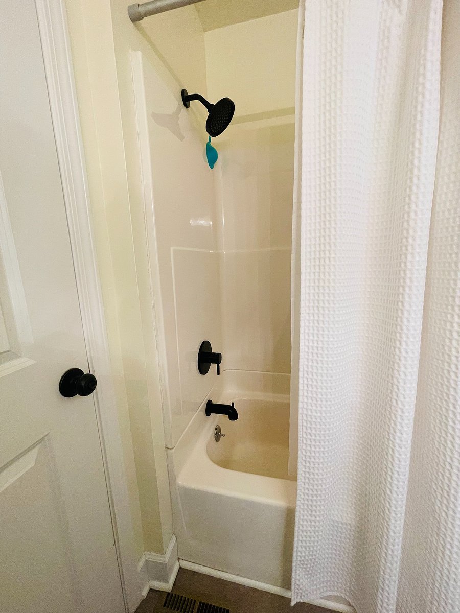 Furnished Finder property 857634_1 photo 12