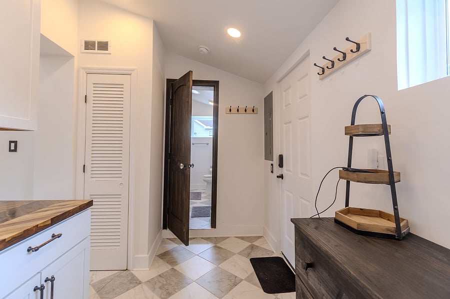 Furnished Finder property 857641_1 photo 17