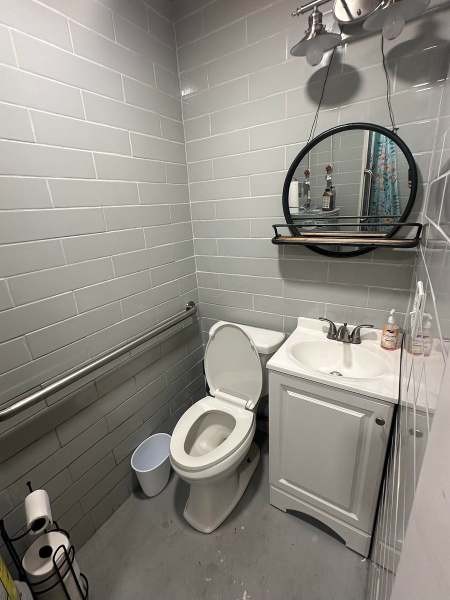 Furnished Finder property 857666_1 photo 17
