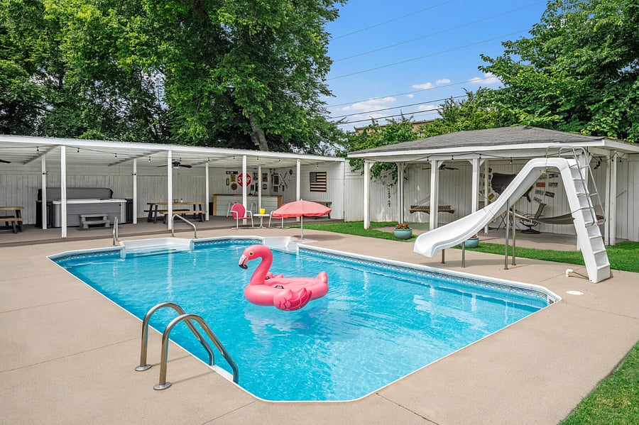 Furnished Finder property 857715_1 photo 1