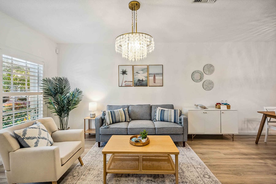 High End Apartments In Beachside Communities Reference: Professionally Designed 2Br Townhome In Gated Community With High End