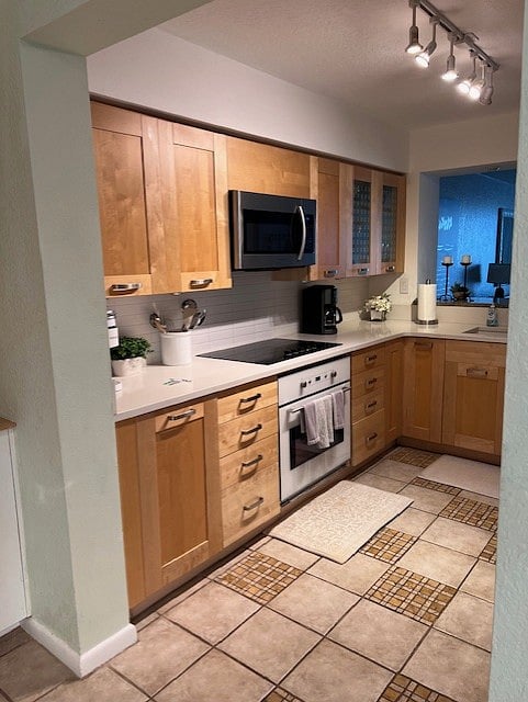 Furnished Finder property 857748_1 photo 7