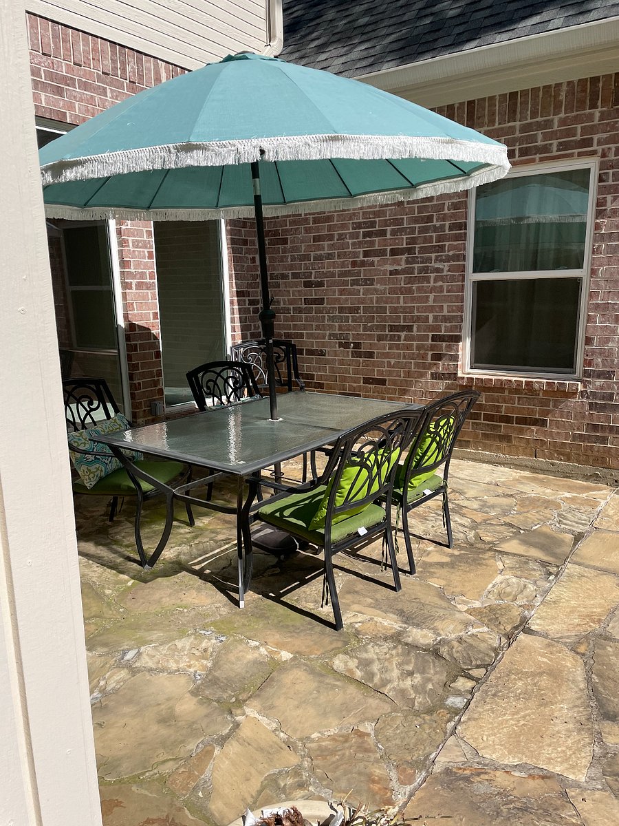 Outdoor dining area