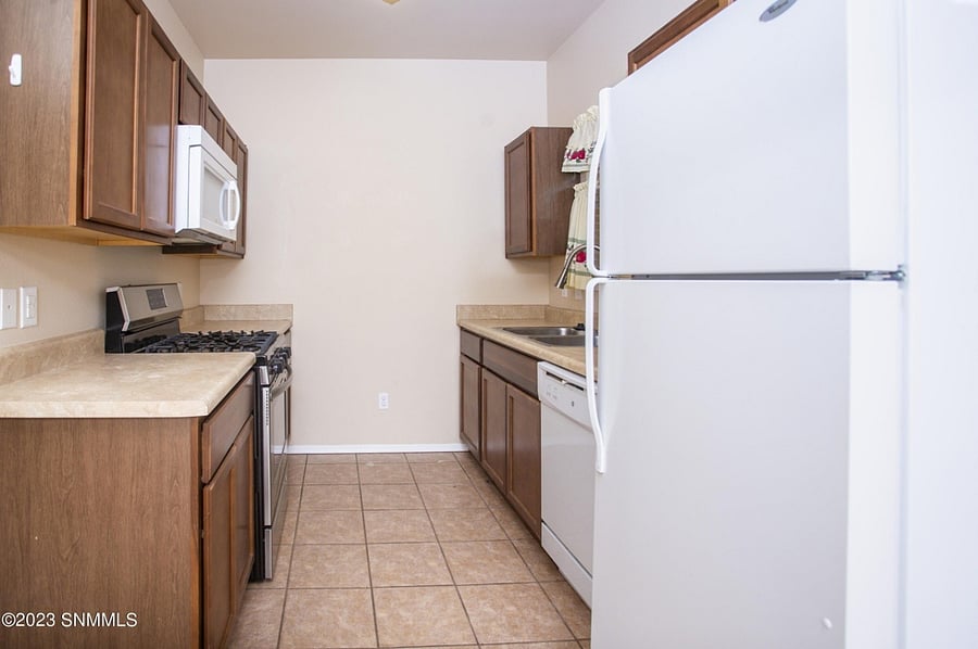 Kitchen (Newer appliances not shown)