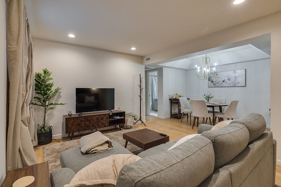 Furnished Finder property 857901_1 photo 10