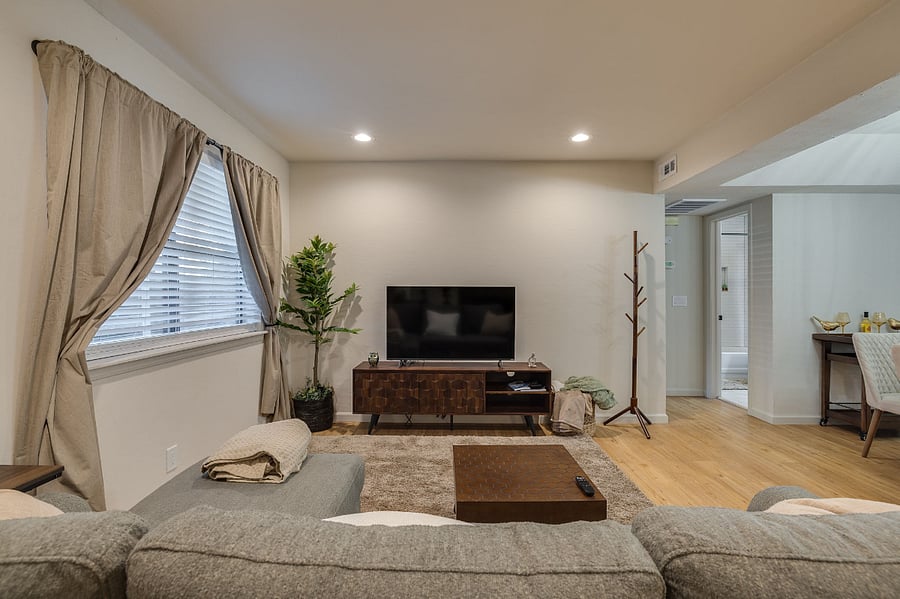 Furnished Finder property 857901_1 photo 11