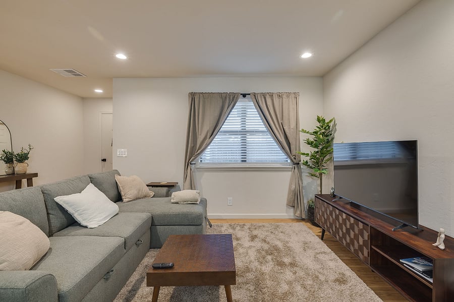 Furnished Finder property 857901_1 photo 14