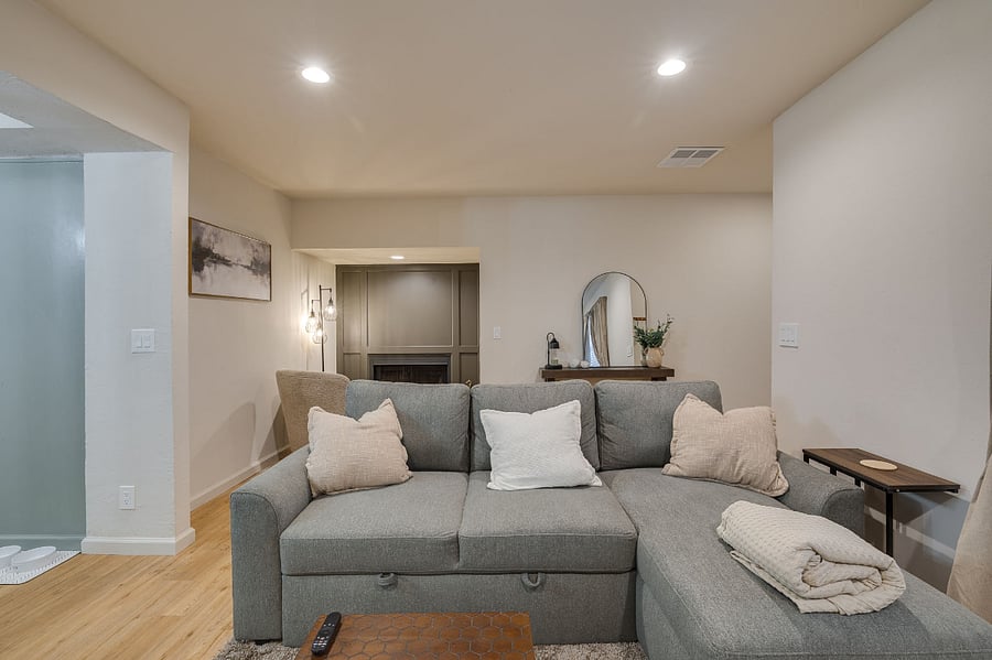 Furnished Finder property 857901_1 photo 15