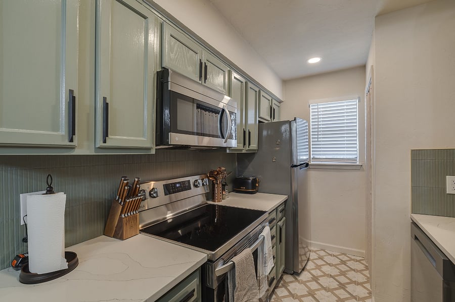 Furnished Finder property 857901_1 photo 23