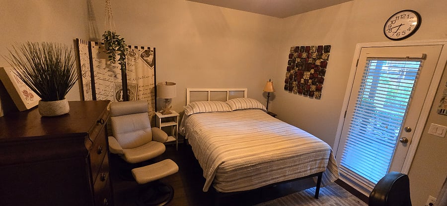 Furnished Finder property 857999_1 photo 32