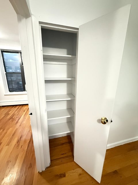 Furnished Finder property 858002_1 photo 6